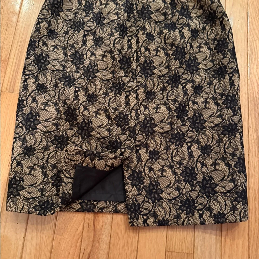 Talbots Black Lace pencil Skirt size 10